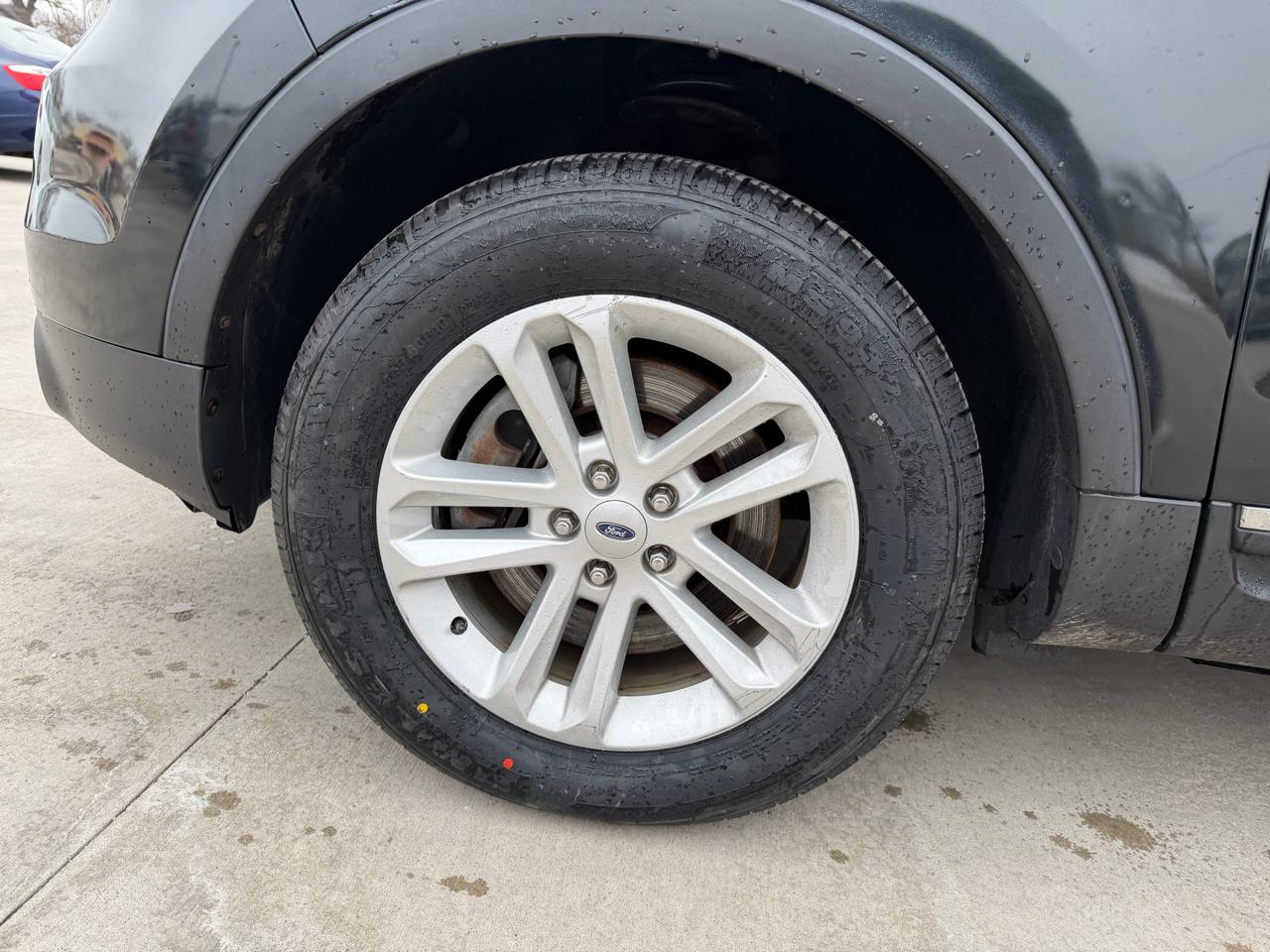 Ford Explorer 4WD 4dr XLT 2015