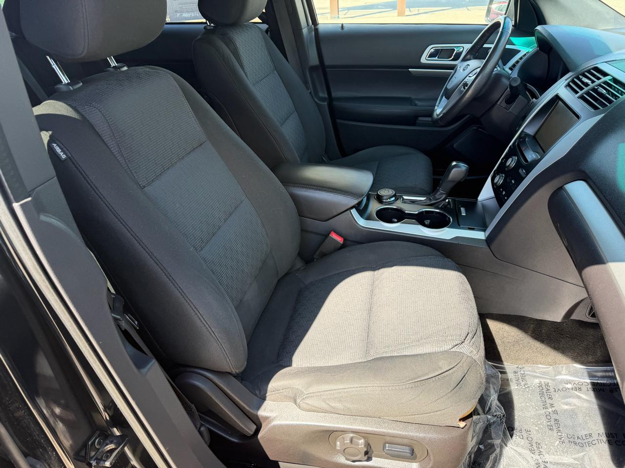 Ford Explorer 4WD 4dr XLT 2015