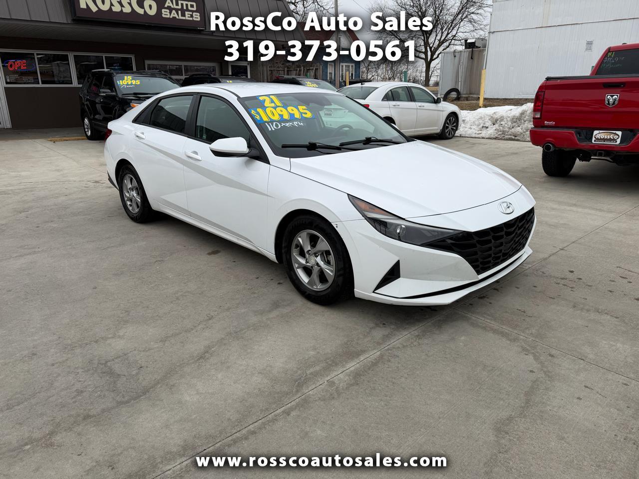 Hyundai Elantra SE IVT 2021