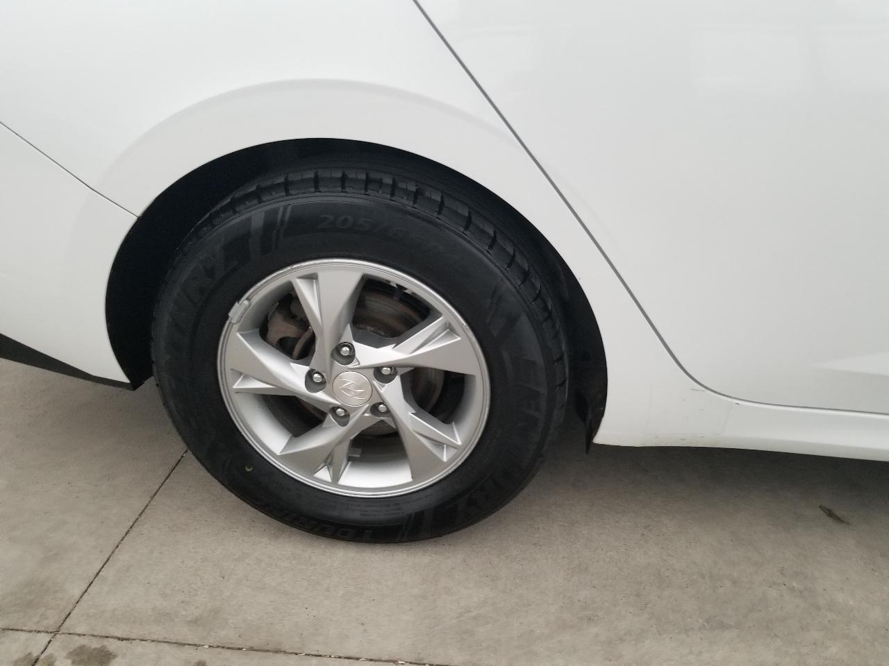 Hyundai Elantra SE IVT 2021