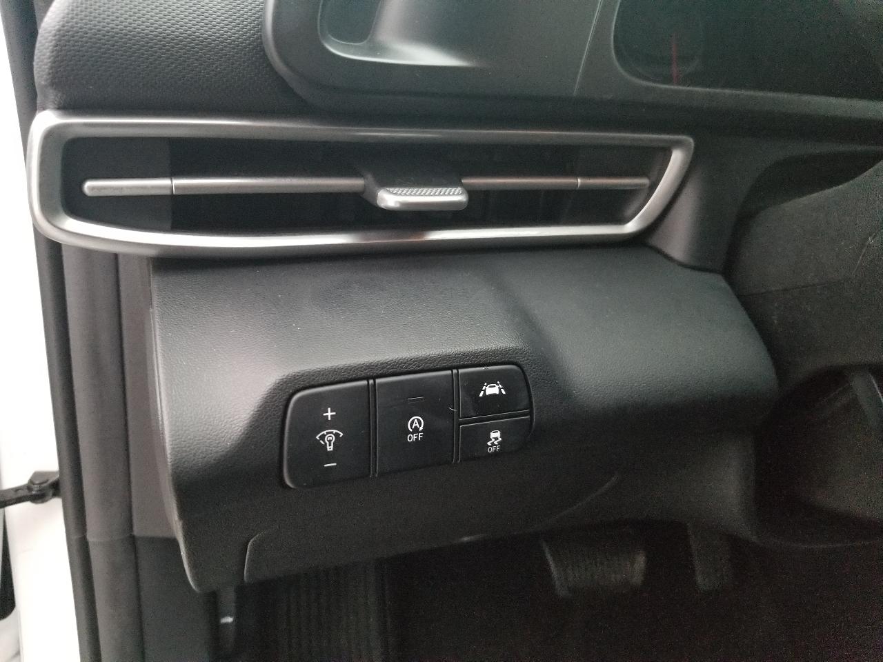 Hyundai Elantra SE IVT 2021