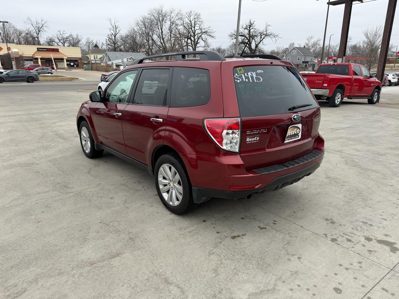 Subaru Forester 4dr Auto 2.5X Premium 2012