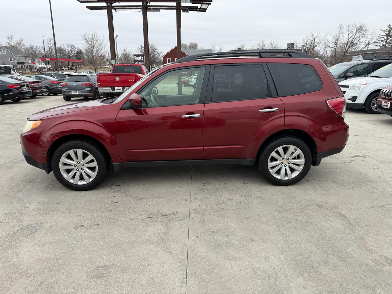 Subaru Forester 4dr Auto 2.5X Premium 2012