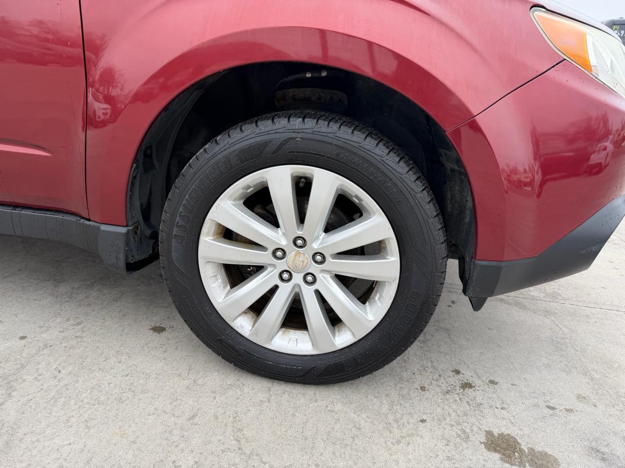 Subaru Forester 4dr Auto 2.5X Premium 2012