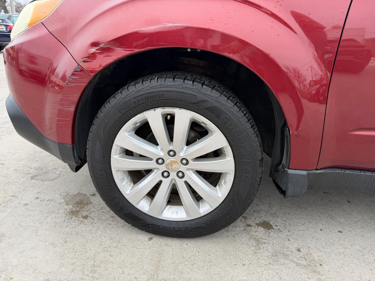 Subaru Forester 4dr Auto 2.5X Premium 2012