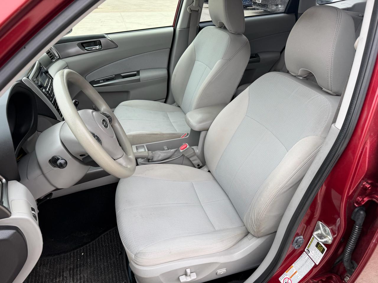 Subaru Forester 4dr Auto 2.5X Premium 2012