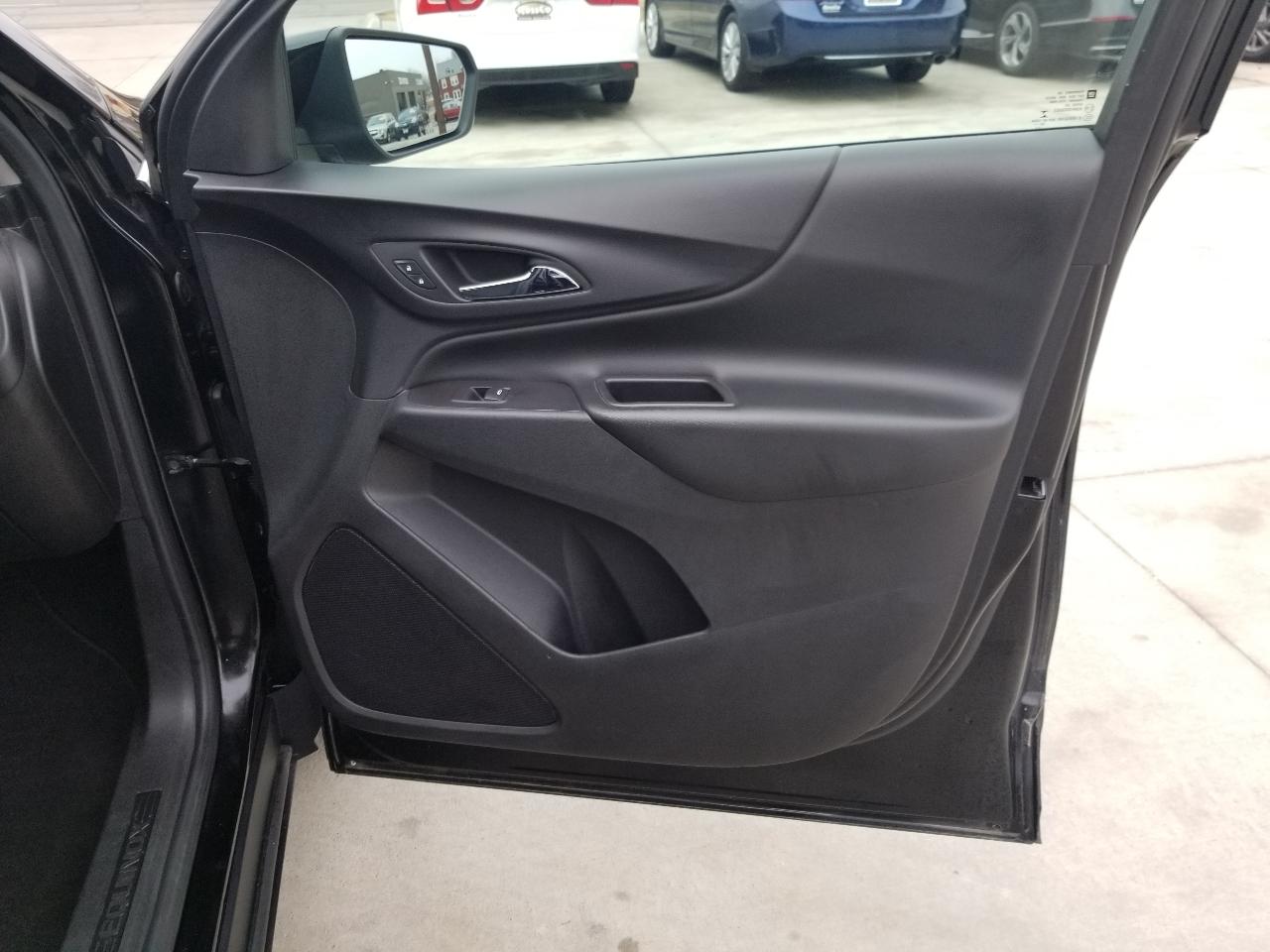 Chevrolet Equinox FWD 4dr LT w/1LT 2020