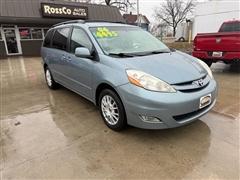 2006 Toyota Sienna 