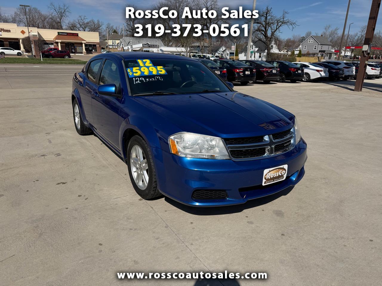 Dodge Avenger 4dr Sdn SXT 2012