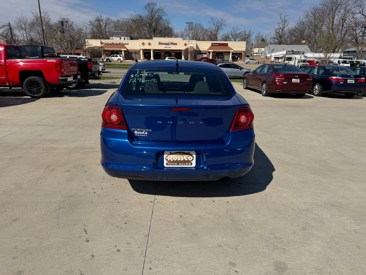 Dodge Avenger 4dr Sdn SXT 2012