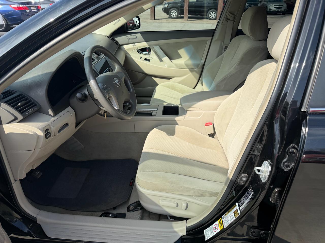 Toyota Camry 4dr Sdn I4 Auto (Natl) 2009