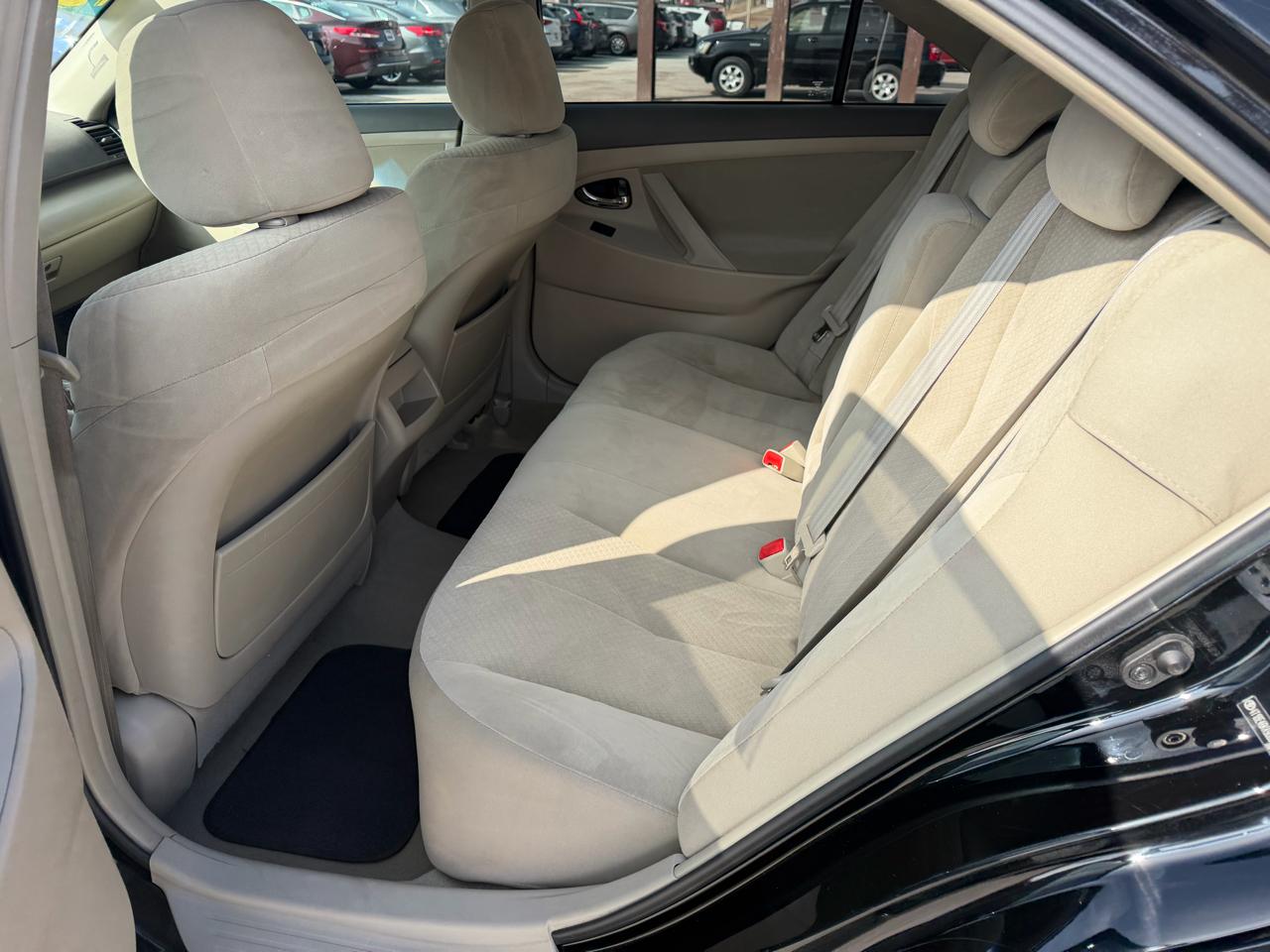 Toyota Camry 4dr Sdn I4 Auto (Natl) 2009