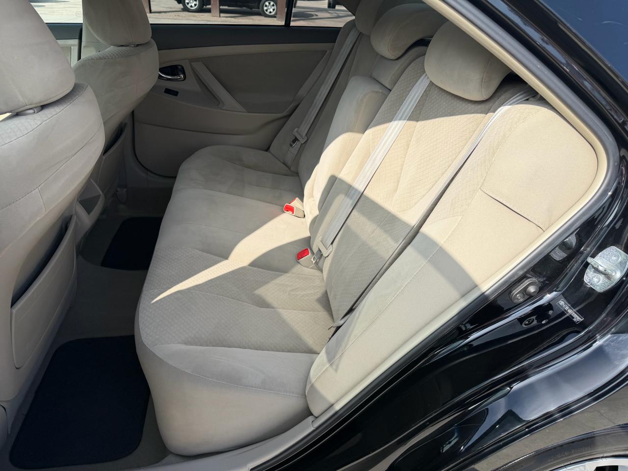 Toyota Camry 4dr Sdn I4 Auto (Natl) 2009