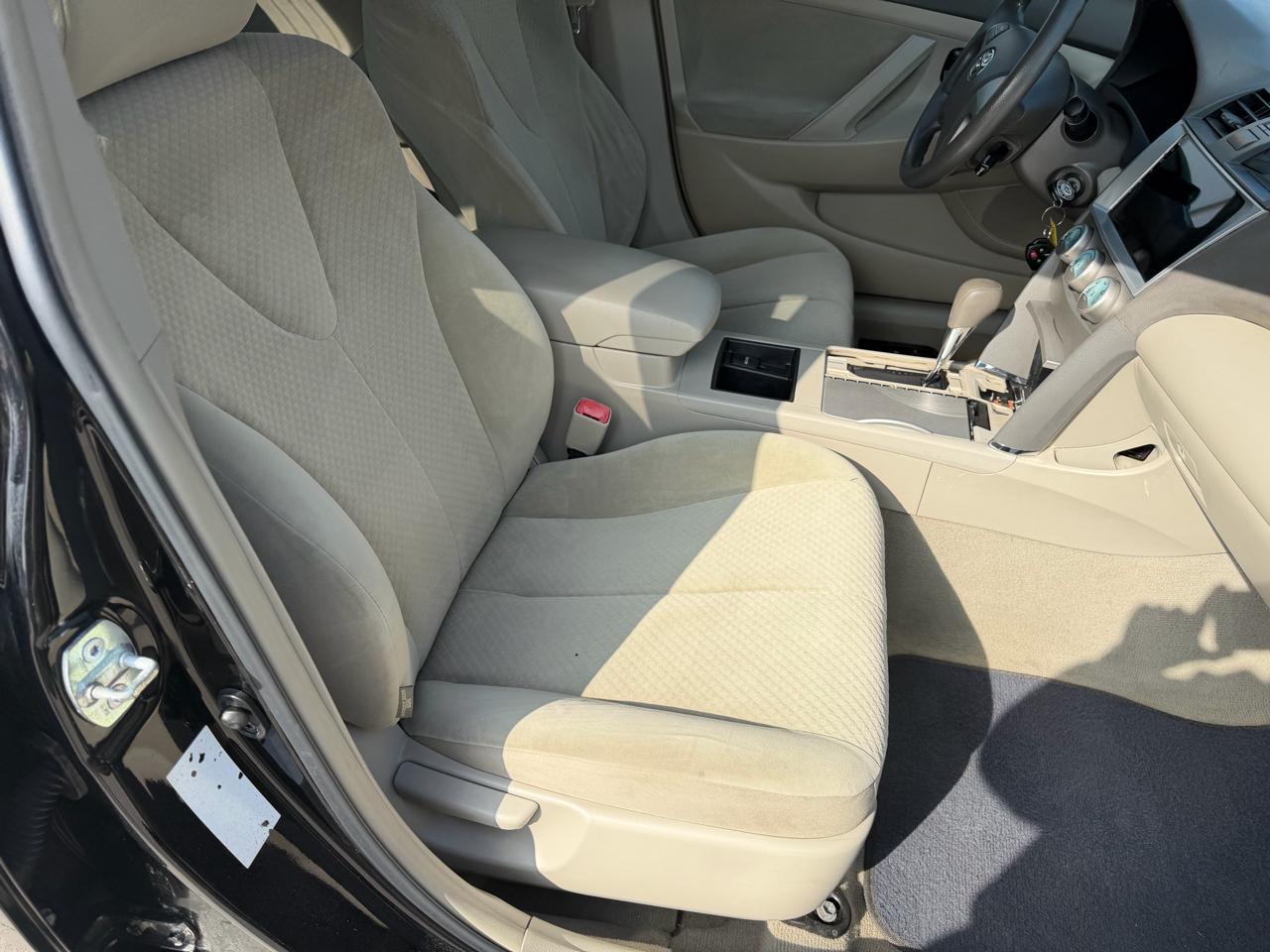 Toyota Camry 4dr Sdn I4 Auto (Natl) 2009