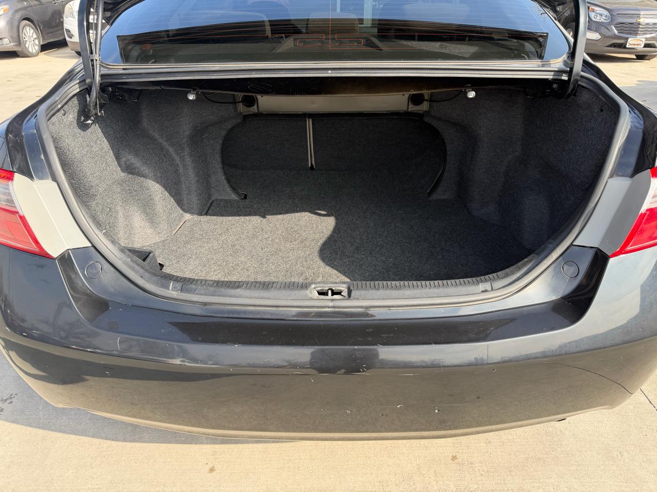 Toyota Camry 4dr Sdn I4 Auto (Natl) 2009