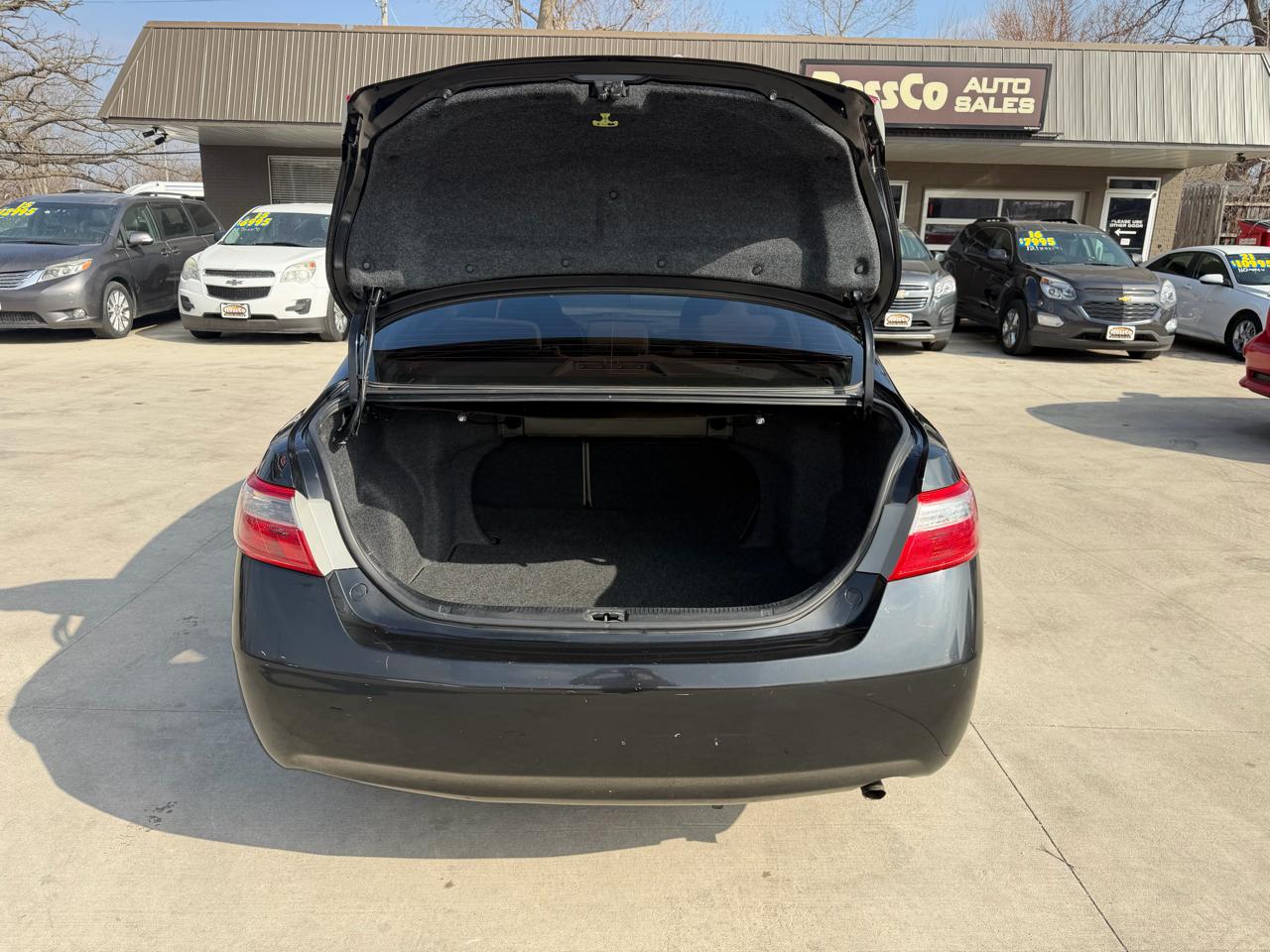 Toyota Camry 4dr Sdn I4 Auto (Natl) 2009