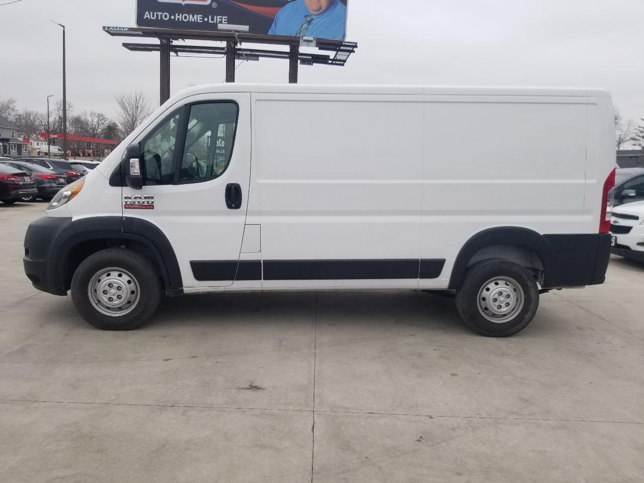 RAM ProMaster Cargo Van 1500 Low Roof 136" WB 2019