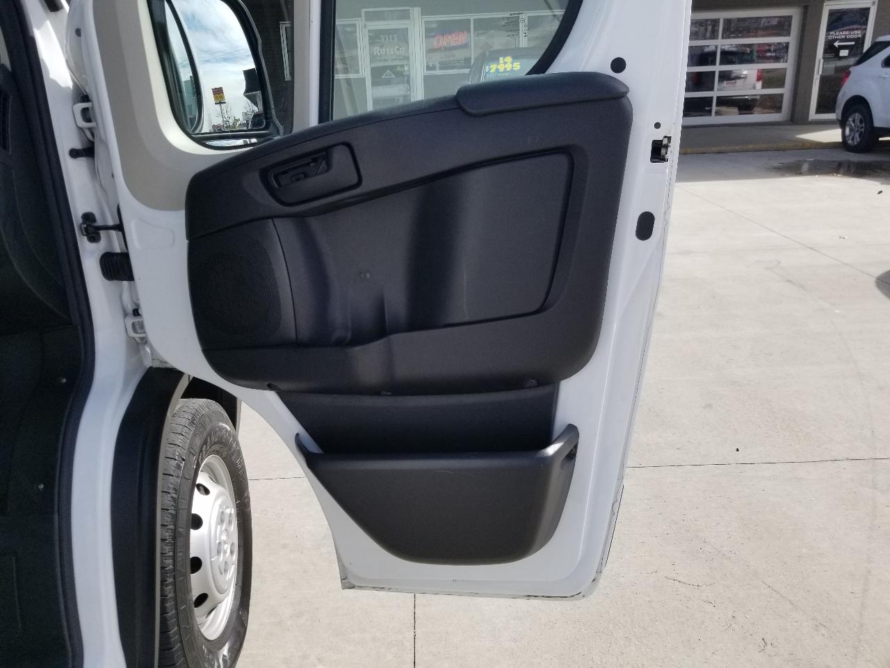 RAM ProMaster Cargo Van 1500 Low Roof 136" WB 2019