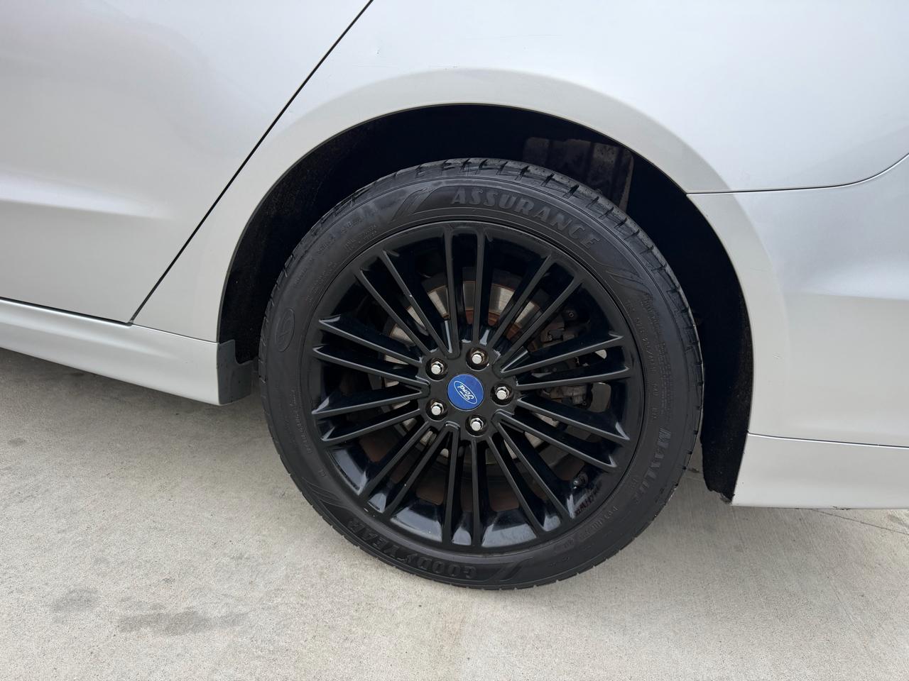 Ford Fusion 4dr Sdn SE FWD 2014