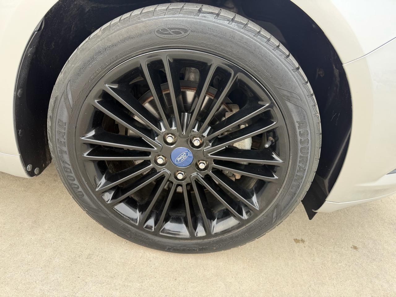 Ford Fusion 4dr Sdn SE FWD 2014