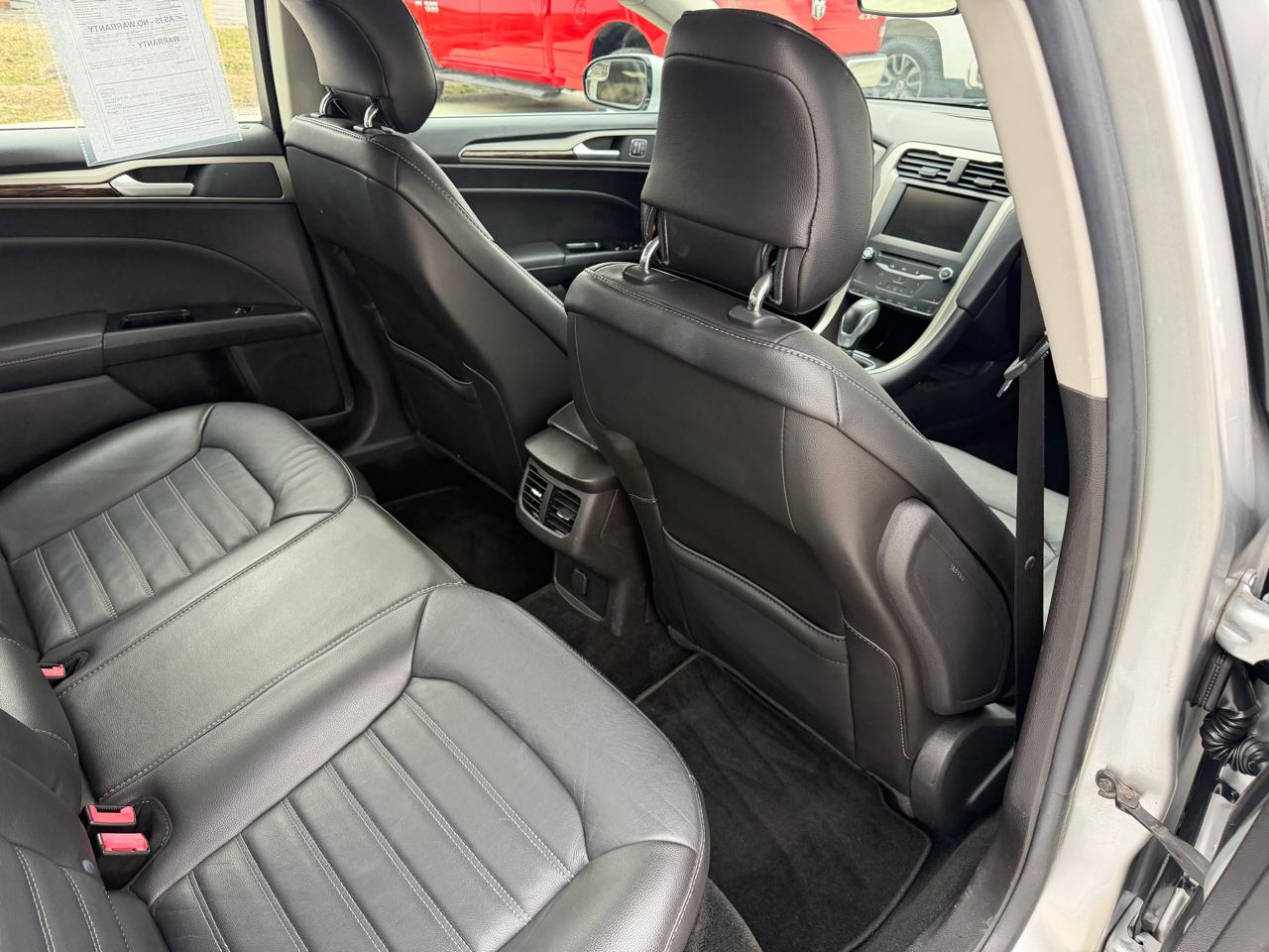 Ford Fusion 4dr Sdn SE FWD 2014