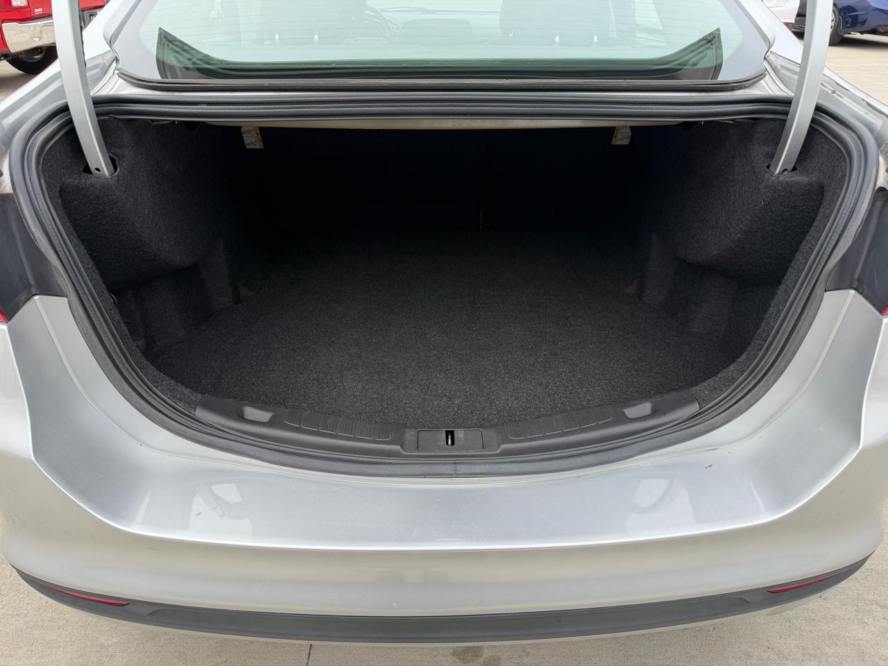 Ford Fusion 4dr Sdn SE FWD 2014