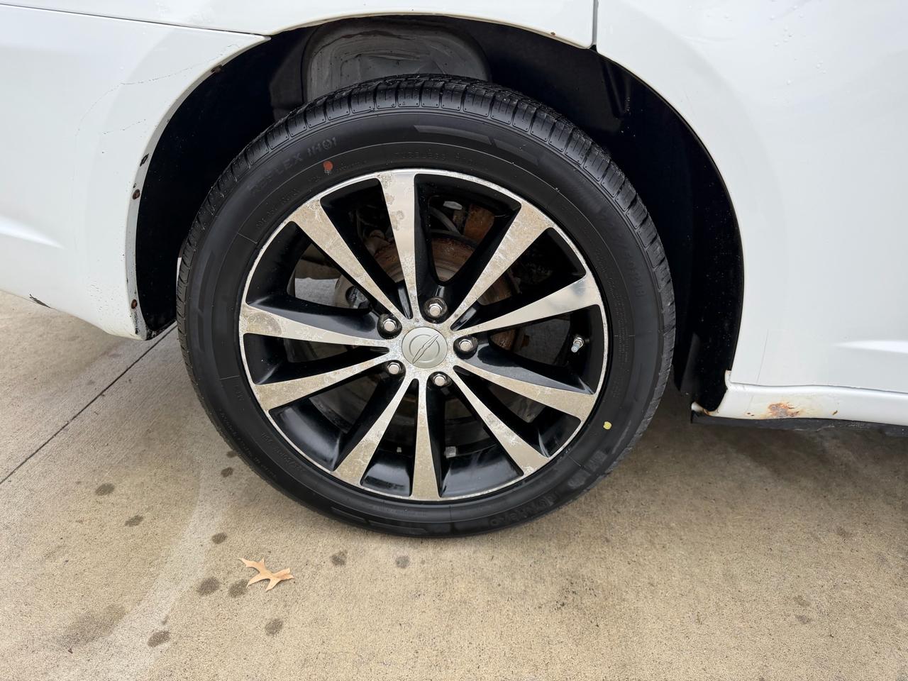 Chrysler 200 4dr Sdn Limited 2013