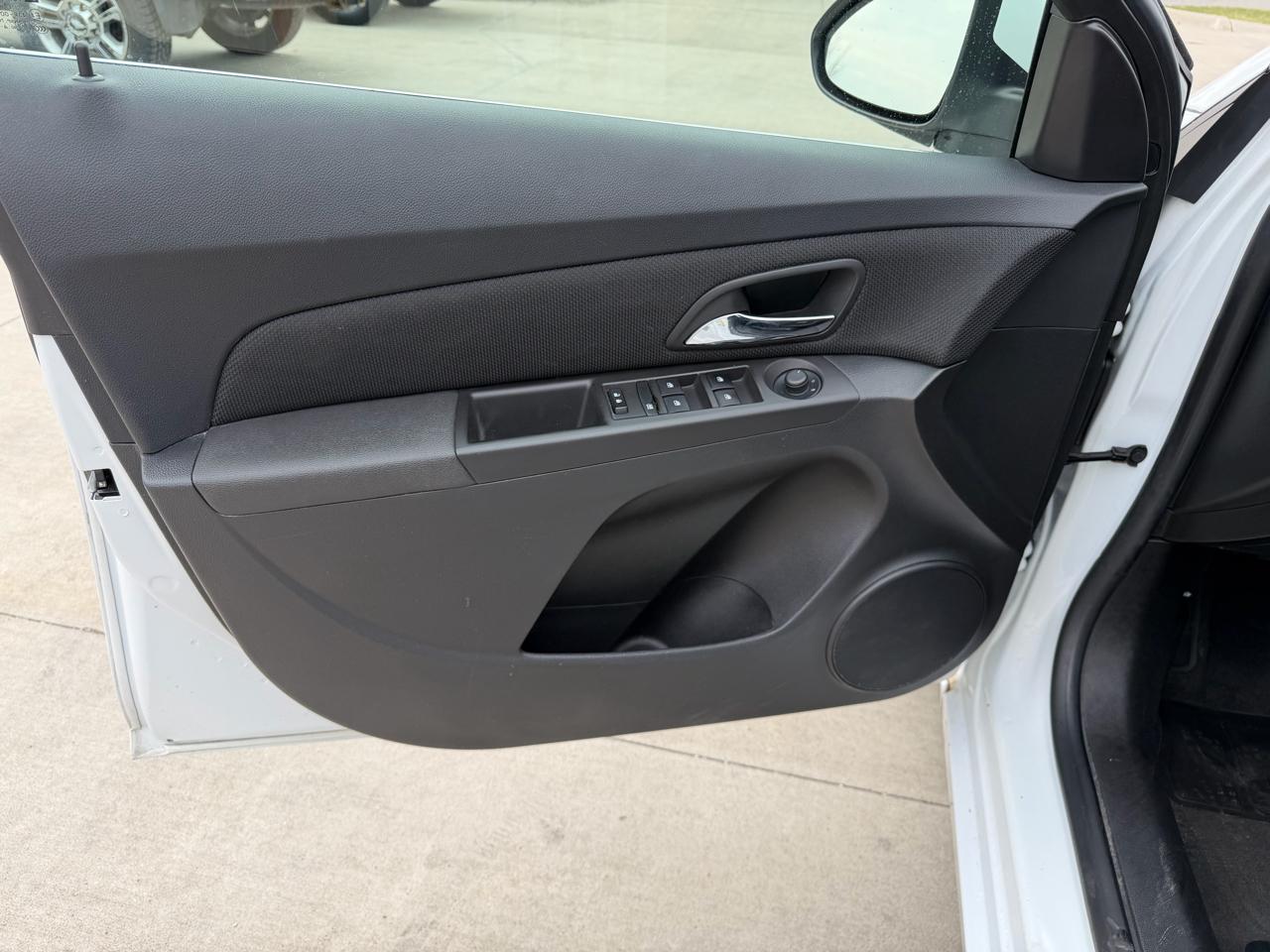 Chevrolet Cruze 4dr Sdn Auto 1LT 2015