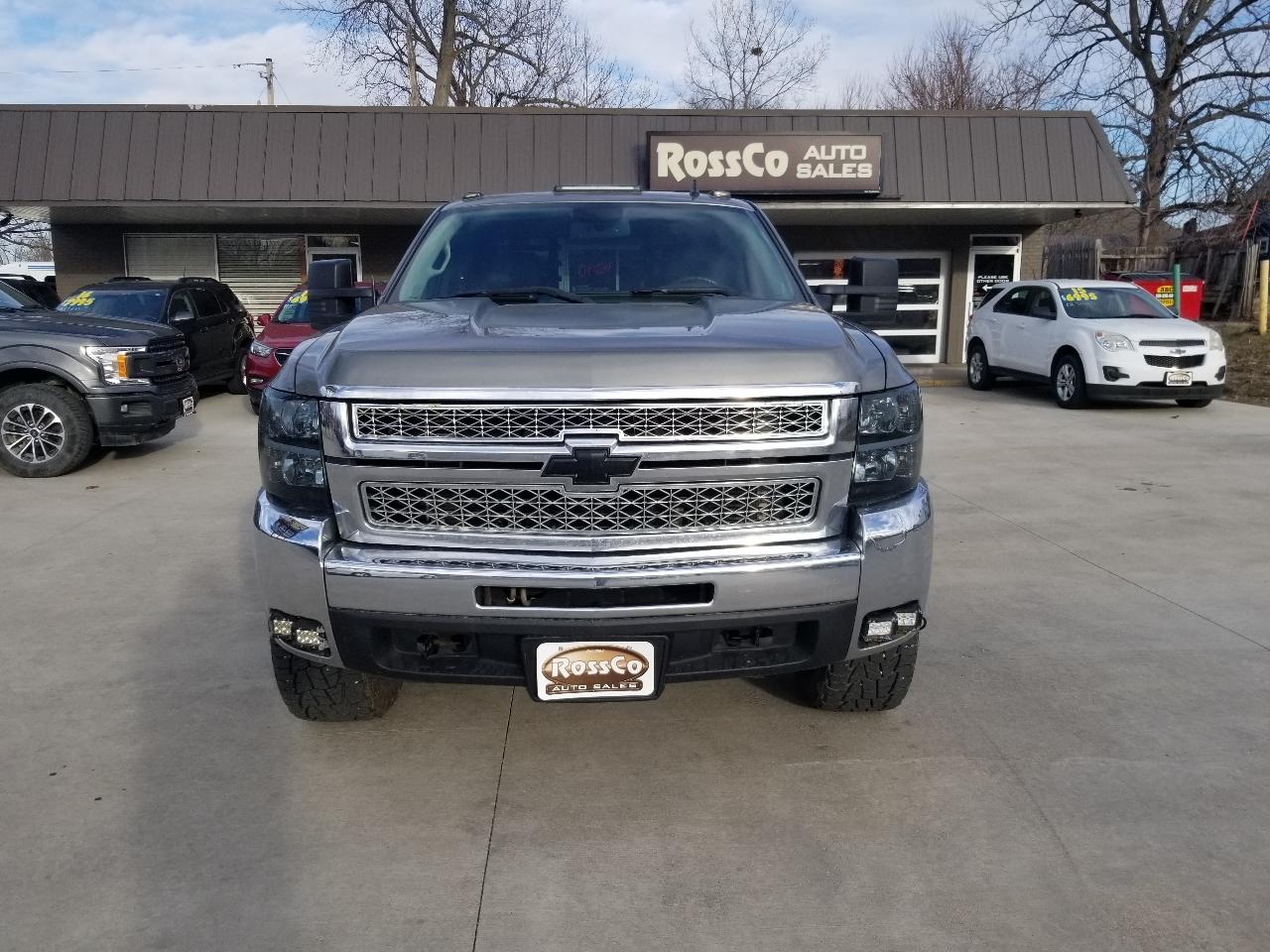 Chevrolet Silverado 2500HD 4WD Ext Cab 143.5" LT 2009