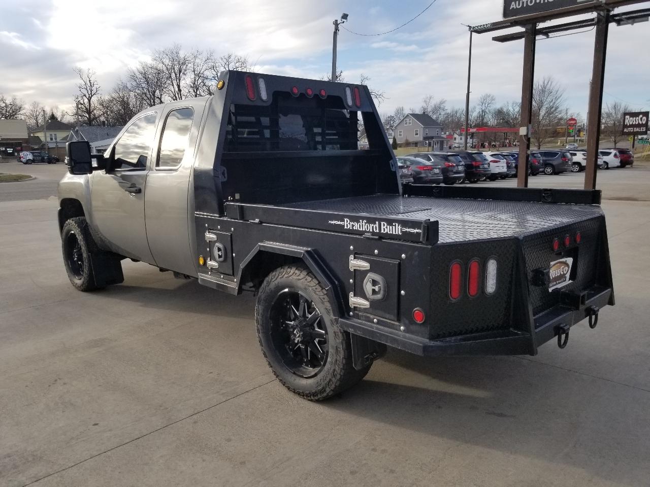 Chevrolet Silverado 2500HD 4WD Ext Cab 143.5" LT 2009
