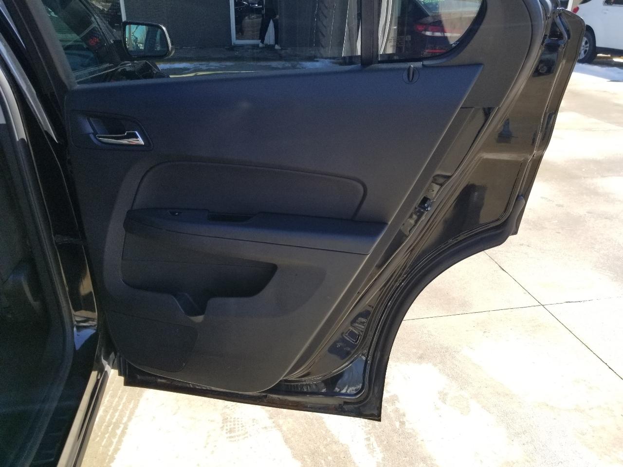 Chevrolet Equinox AWD 4dr LT w/1LT 2011