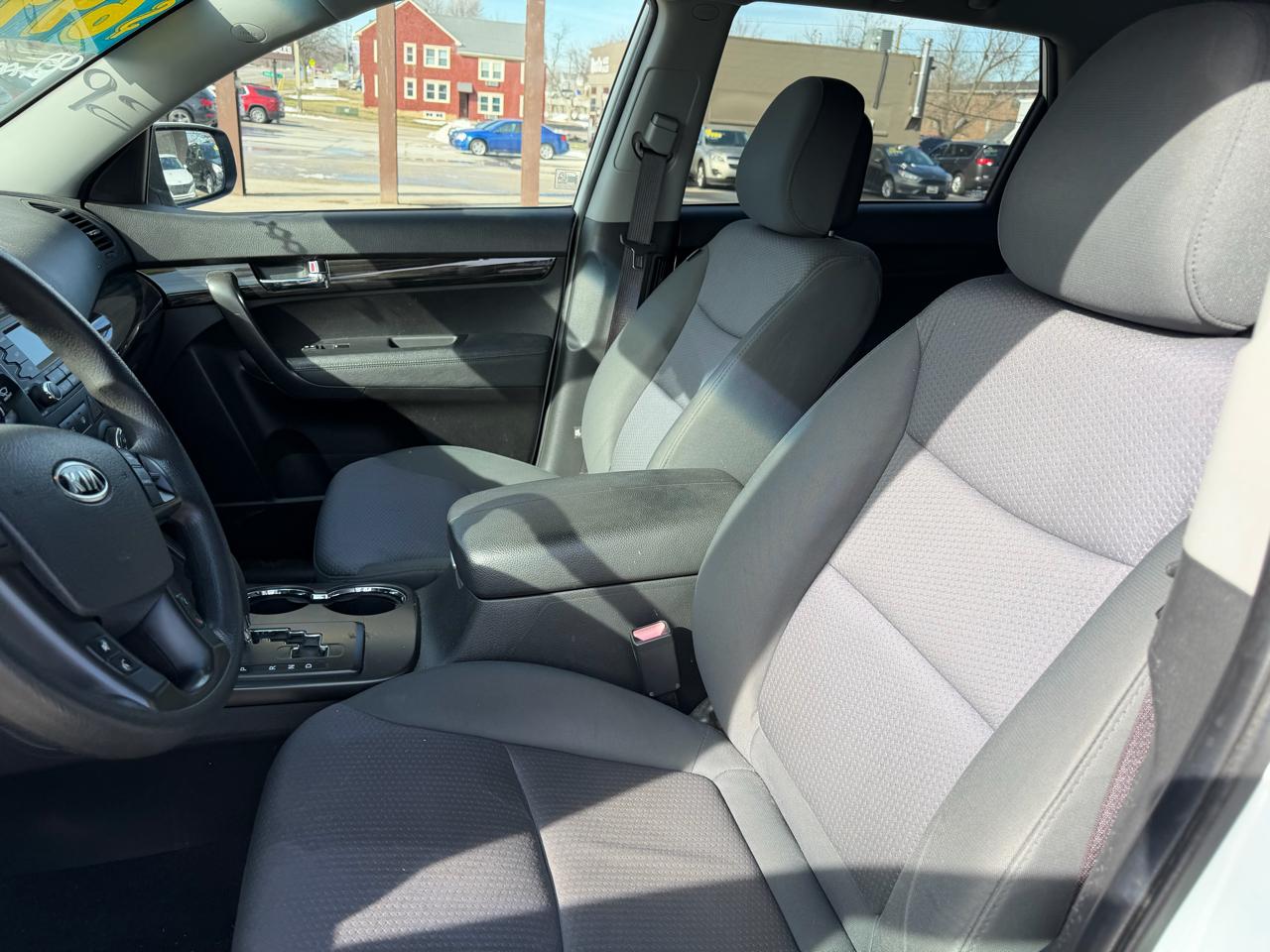 Kia Sorento AWD 4dr I4-GDI LX 2012