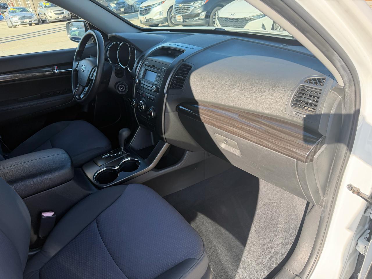 Kia Sorento AWD 4dr I4-GDI LX 2012