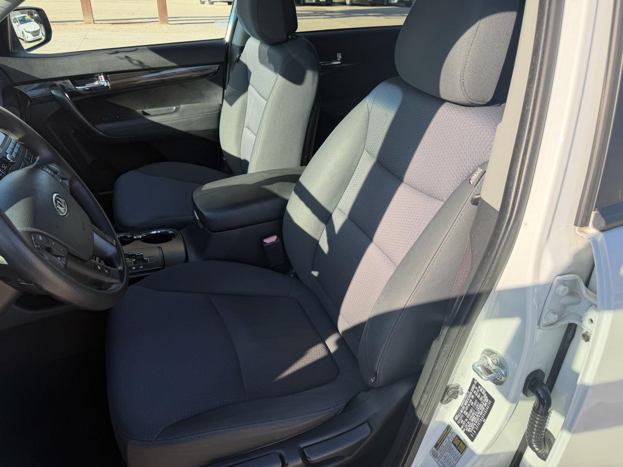 Kia Sorento AWD 4dr I4-GDI LX 2012