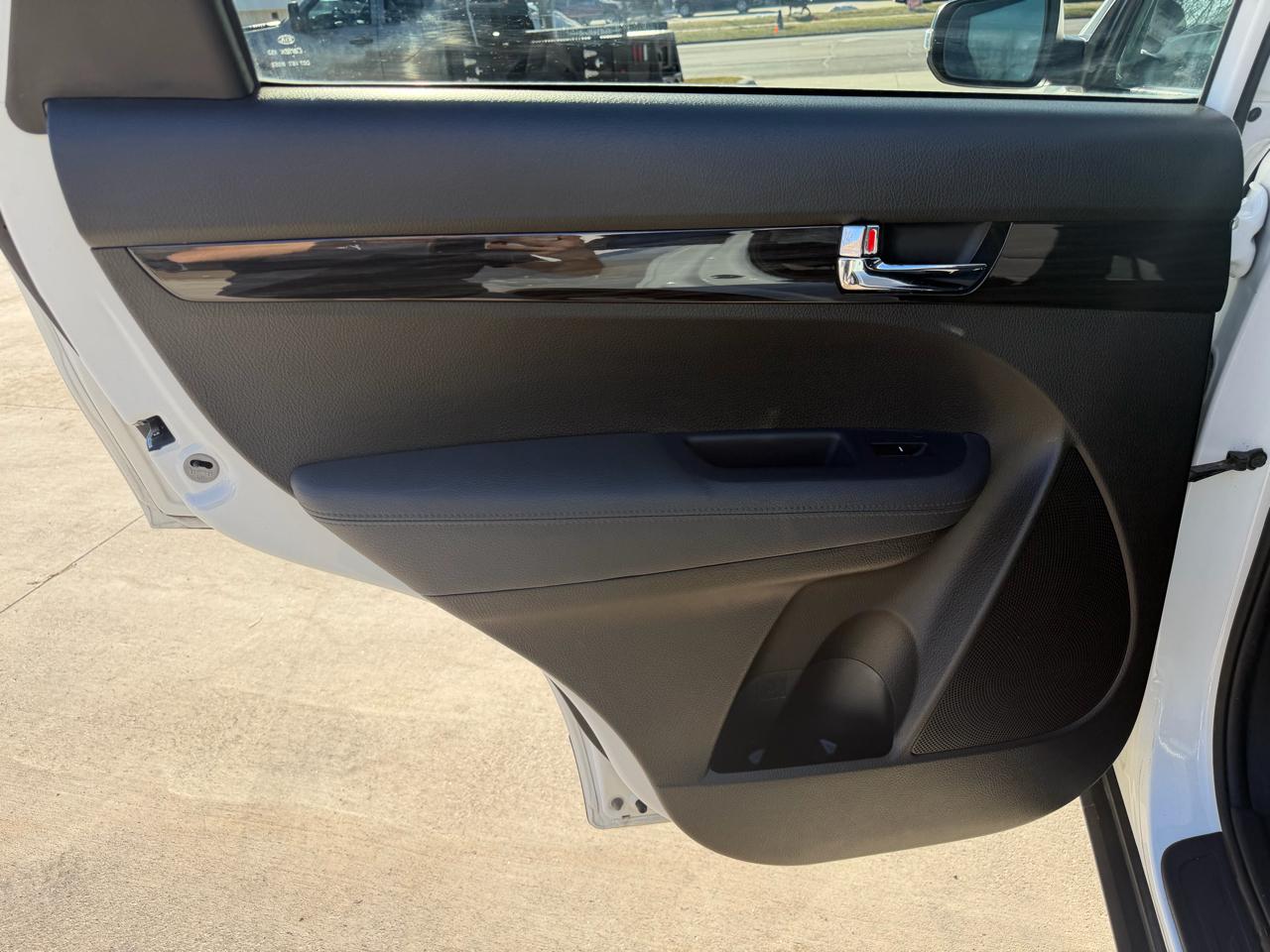 Kia Sorento AWD 4dr I4-GDI LX 2012