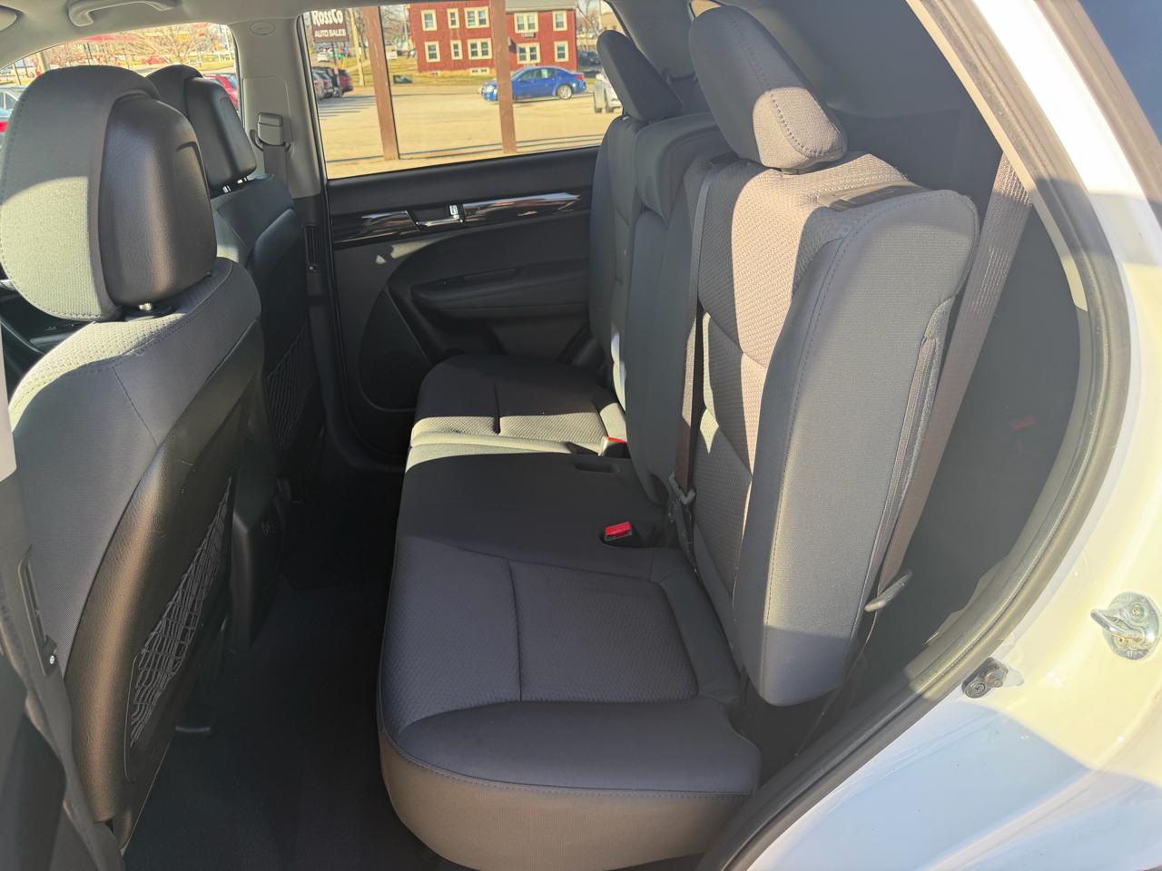 Kia Sorento AWD 4dr I4-GDI LX 2012