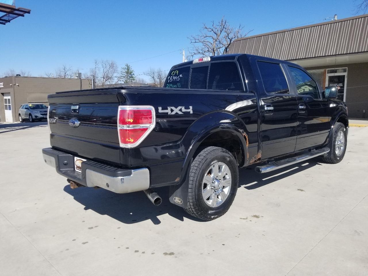 Ford F-150 4WD SuperCrew 145" Lariat 2009