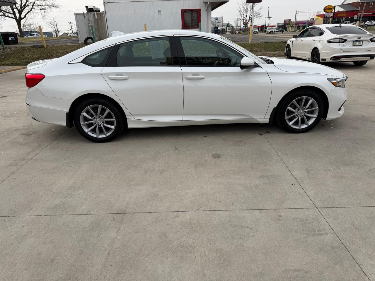 Honda Accord Sedan LX 1.5T CVT 2022