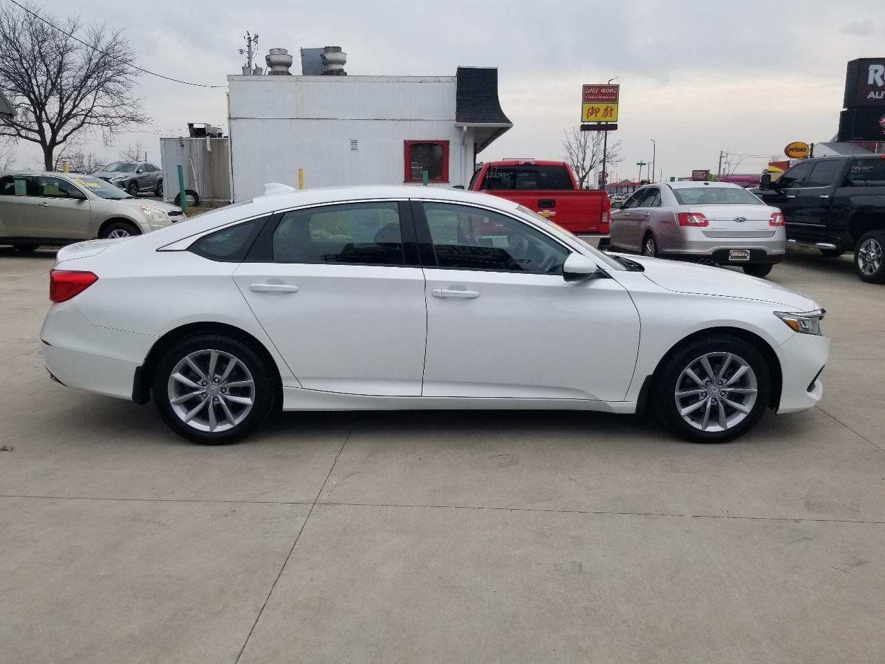 Honda Accord Sedan LX 1.5T CVT 2022