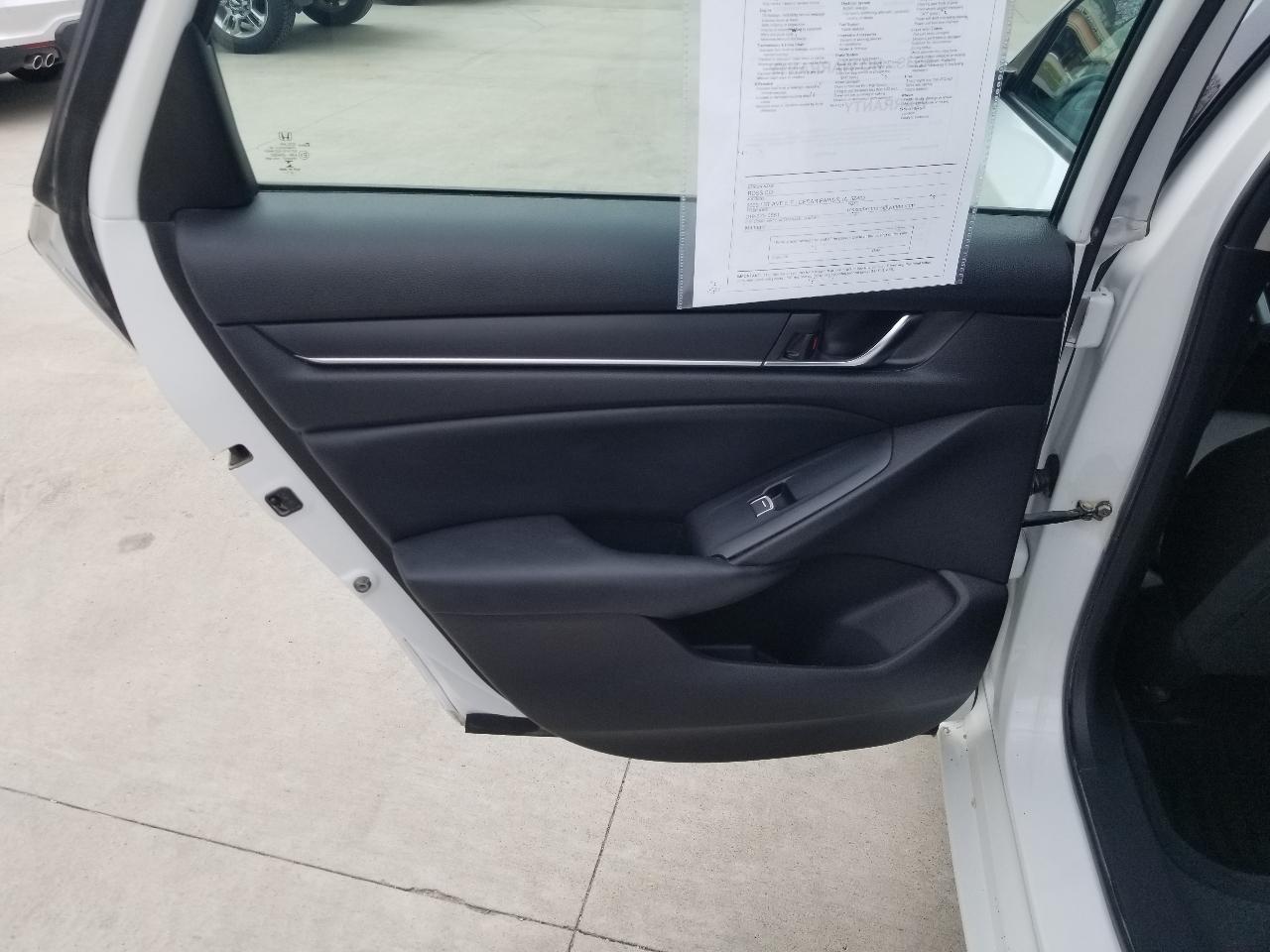 Honda Accord Sedan LX 1.5T CVT 2022