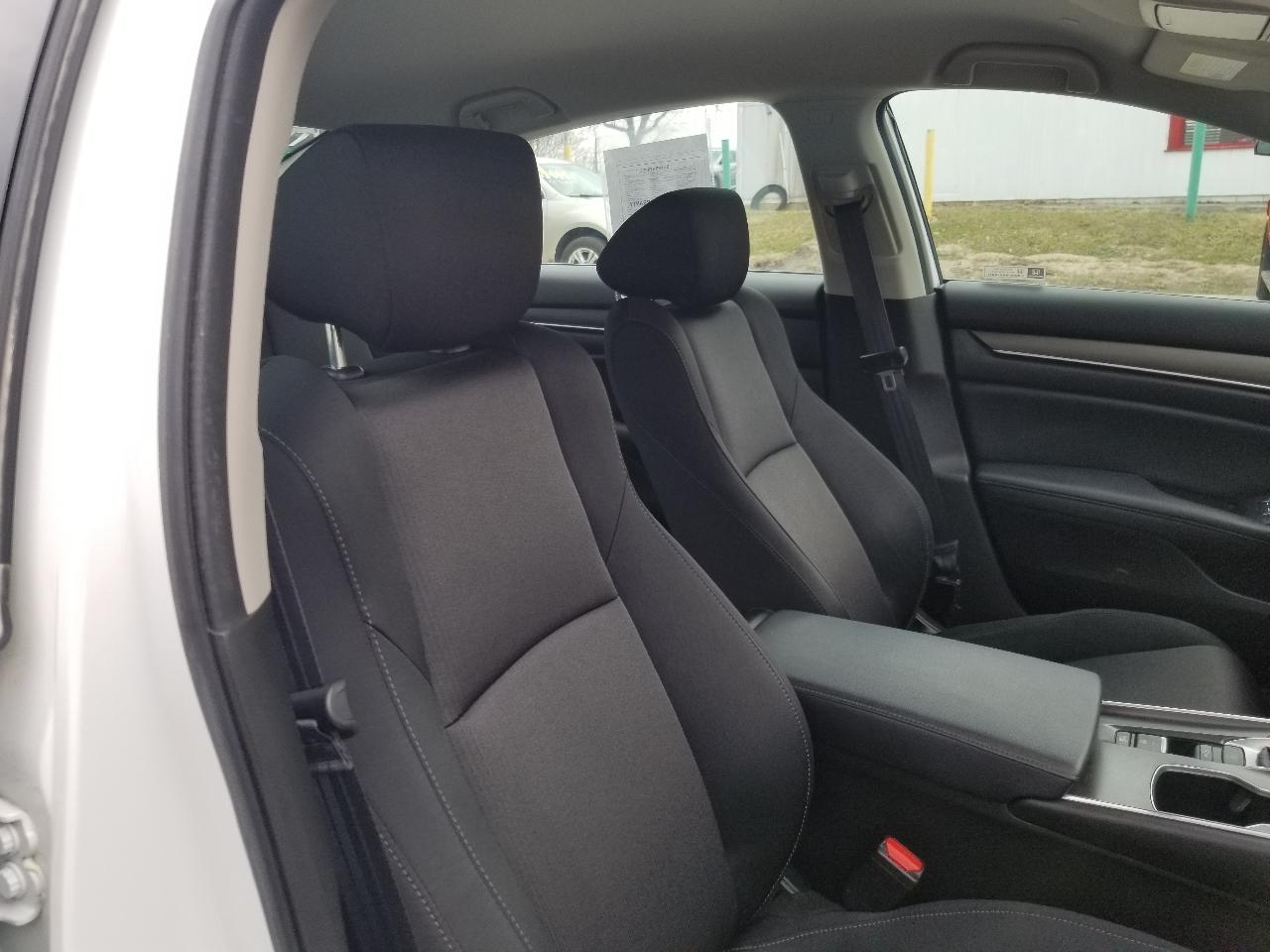 Honda Accord Sedan LX 1.5T CVT 2022