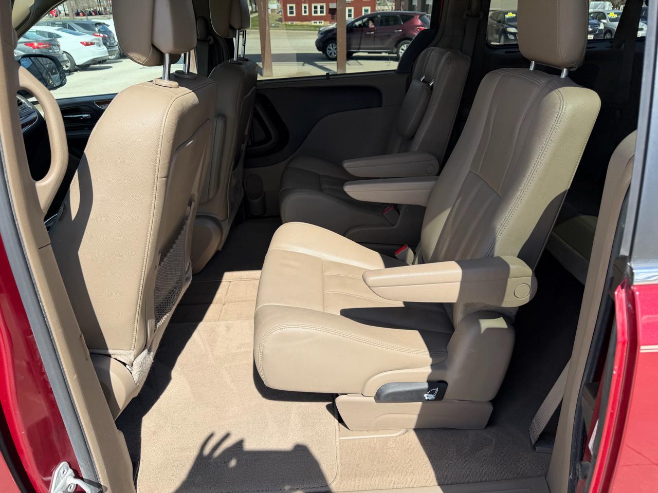 Chrysler Town & Country 4dr Wgn Touring 2015