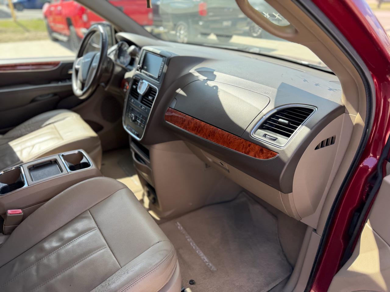 Chrysler Town & Country 4dr Wgn Touring 2015