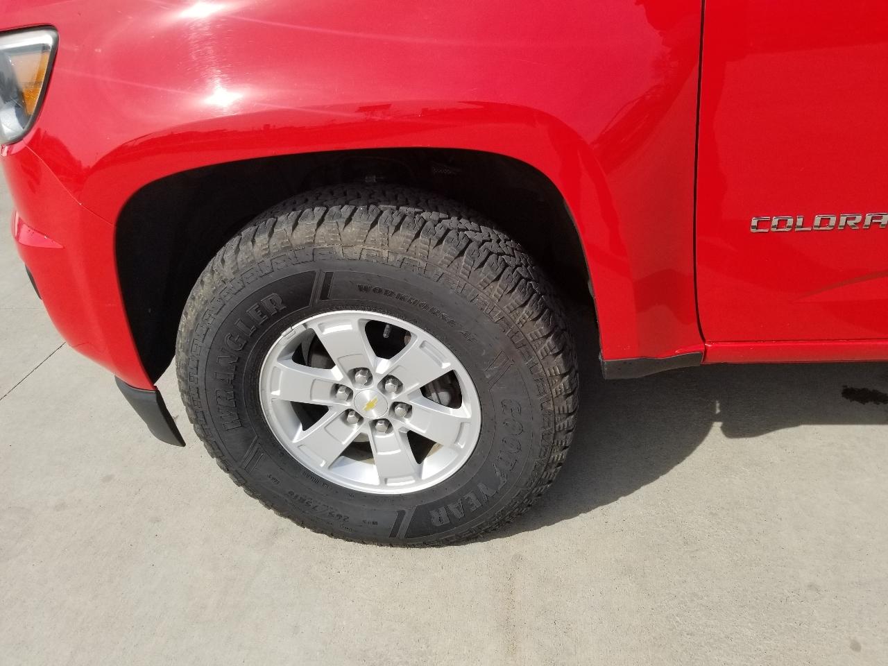 Chevrolet Colorado 4WD Crew Cab 140.5" Work Truck 2018