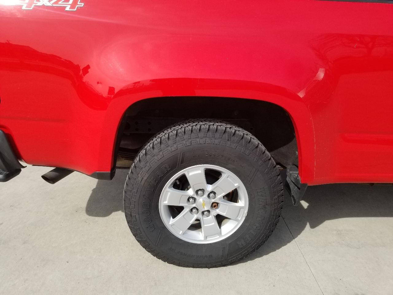 Chevrolet Colorado 4WD Crew Cab 140.5" Work Truck 2018