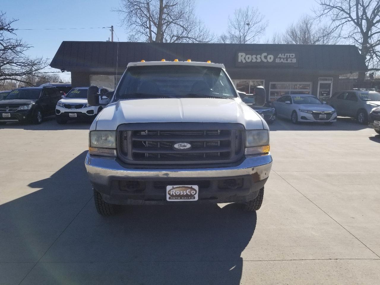 Ford Super Duty F-350 DRW Crew Cab 176" WB XL 2004