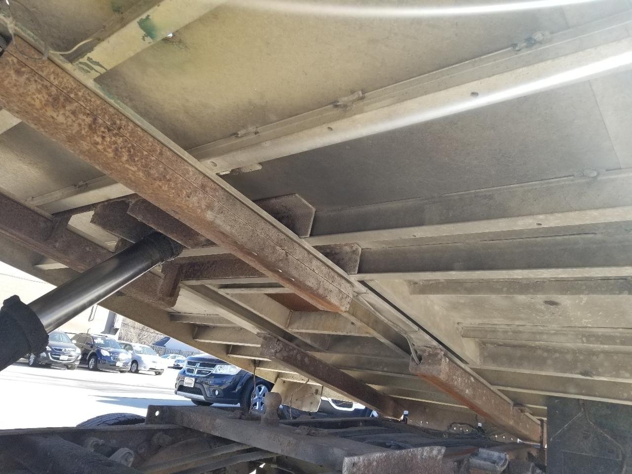 Ford Super Duty F-350 DRW Crew Cab 176" WB XL 2004