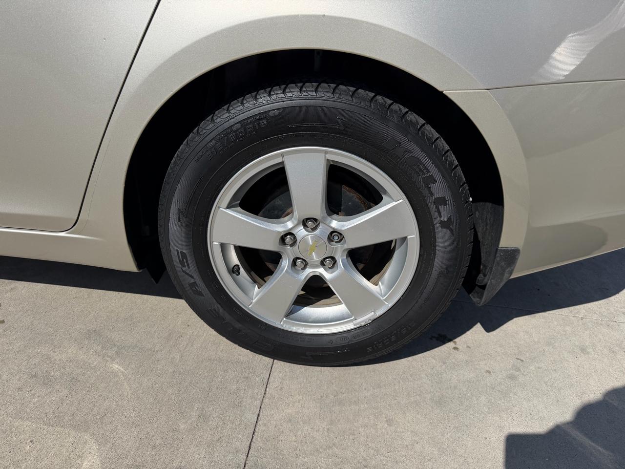 Chevrolet Cruze 4dr Sdn Auto 1LT 2014