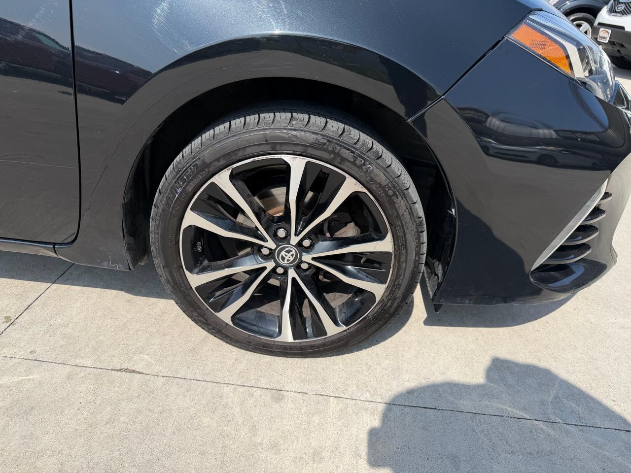 Toyota Corolla XSE CVT (Natl) 2017