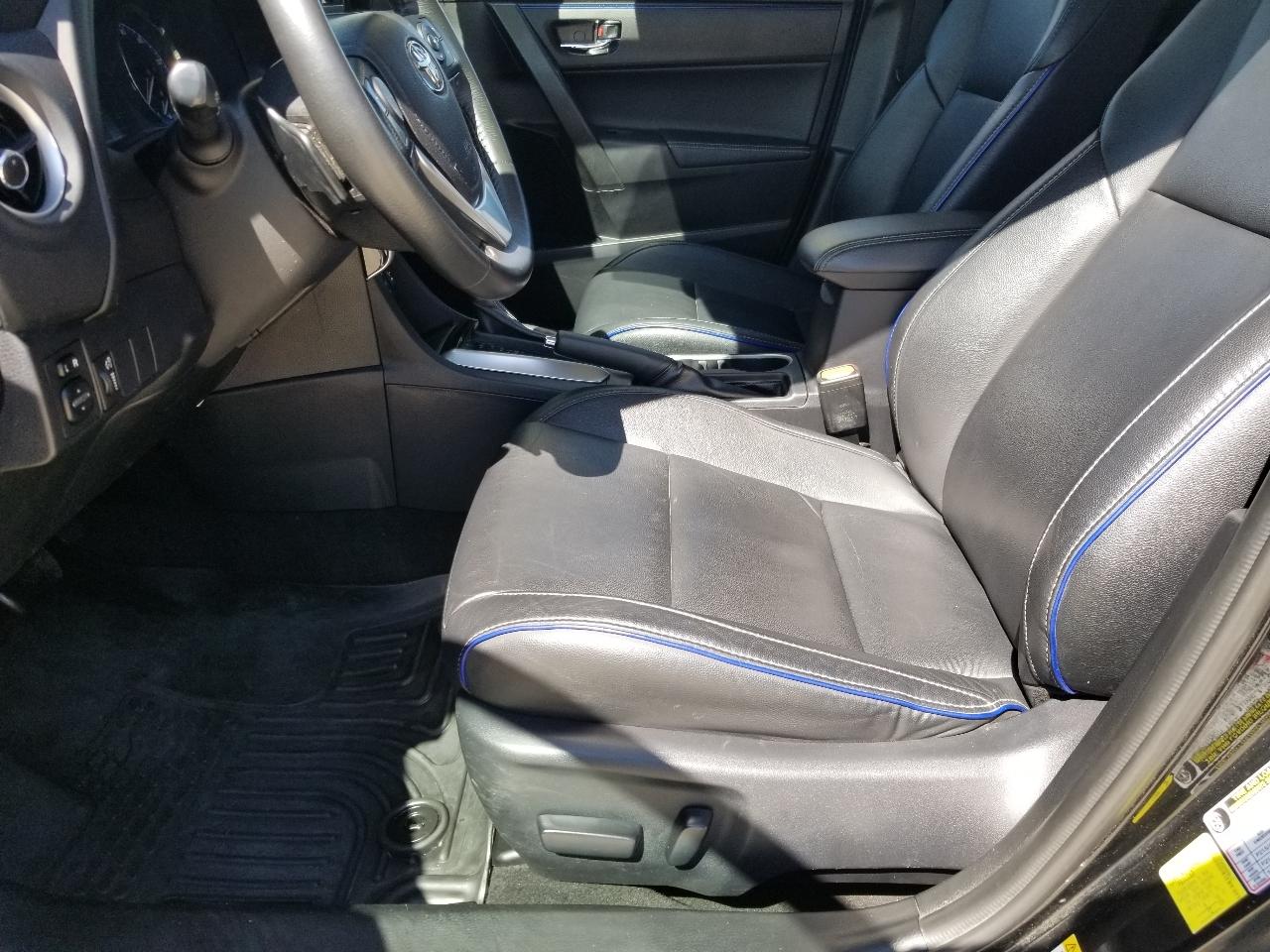 Toyota Corolla XSE CVT (Natl) 2017